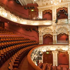 Lyceum Auditorium seating and balconies